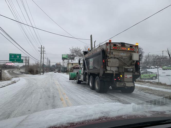 ICE - SNOW PLOWS - PRESTON STREET LOUISVILLE 1 .JPG