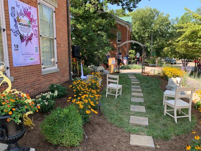 MONARCH GARDEN - ARTS ALLIANCE OF SOUTHERN iNDIANA - 8-12-2021 5.jpg