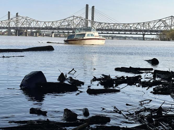 Boat in Ohio River near shore