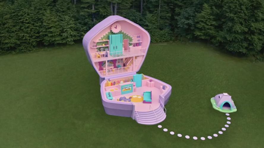 Polly Pocket Airbnb