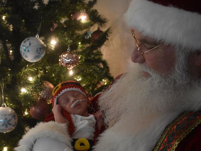 Santa visits NICU babies at UofL Health (16).JPG