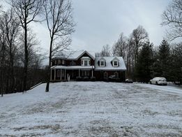 April Rivera - Brooks.jpg