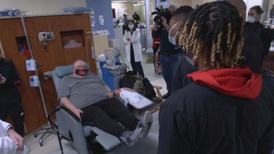 UL COACHES VISIT BROWN CANCER CENTER 1-30-23