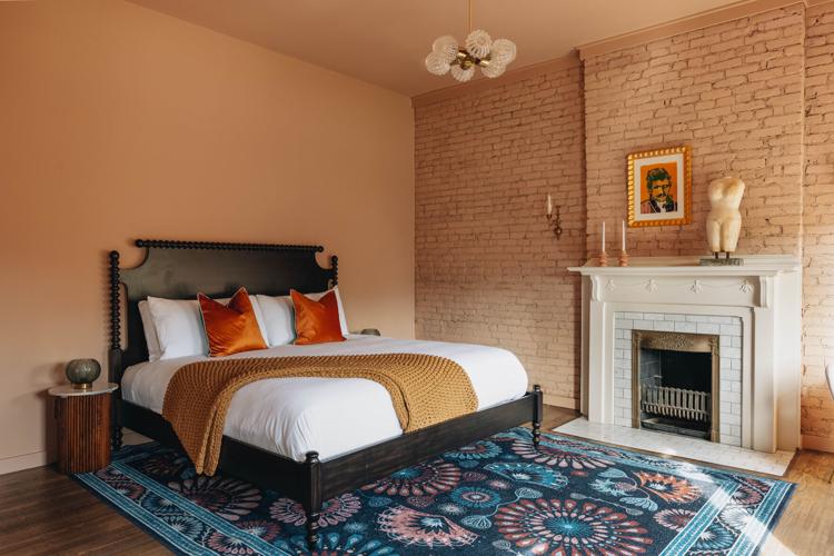 BELLWETHER HOUSE - LOUISVILLE  (1).JPG