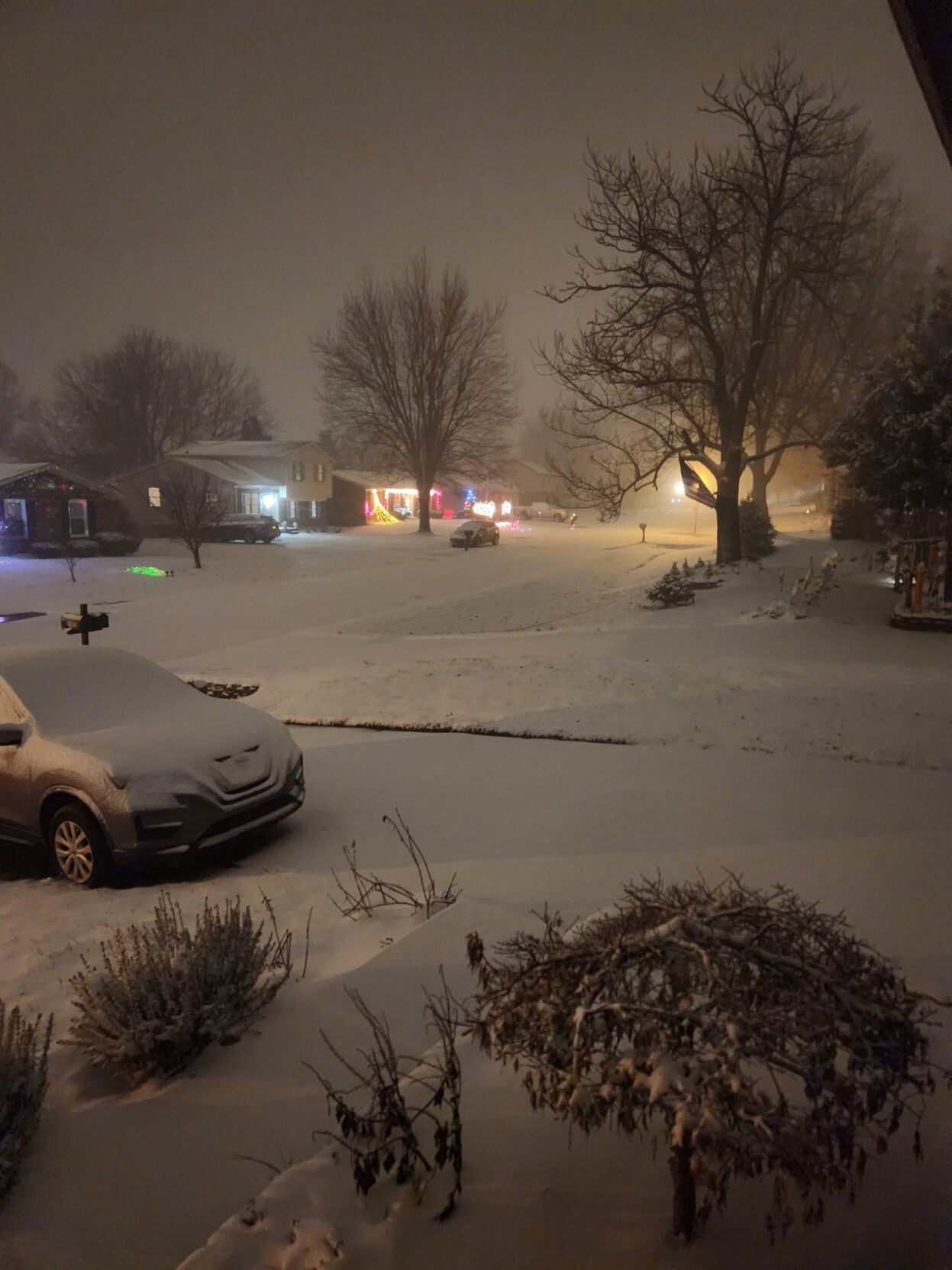 WINTER STORM 12-22-22 SOUTH LOUISVILLE LOGAN BUTLER.jfif