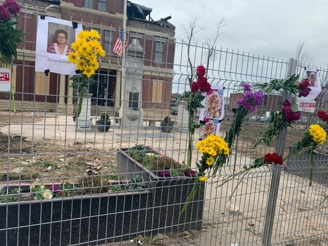 MEMORIAL AT MAYFIELD KY COURTHOUSE 12-15-2021  (1).jpeg