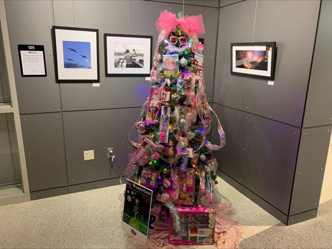 Ivy Wonderland Tree 2