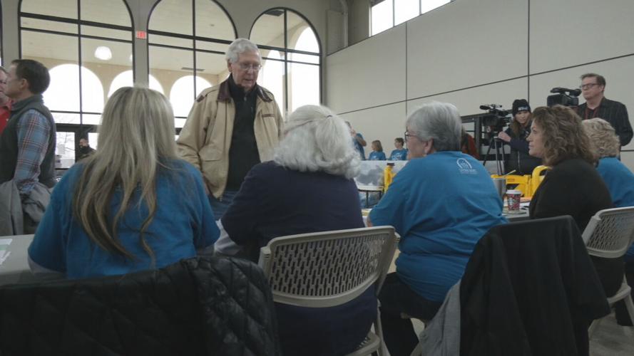 MCCONNELL VISITS BOWLING GREEN.jpeg