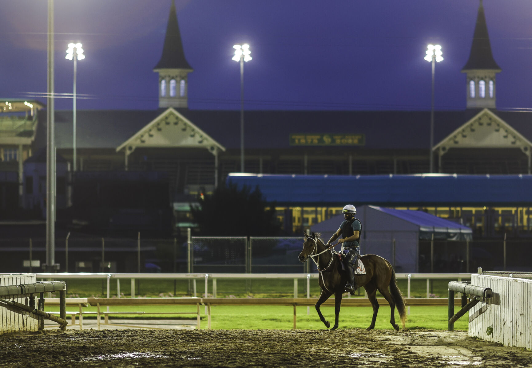 Stunning Dawn At The Downs 2023 Images