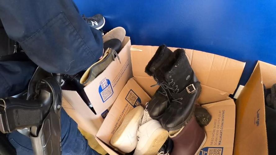 LMPD CLOTHING CLOSET - 10-28-2022  (4).jpg