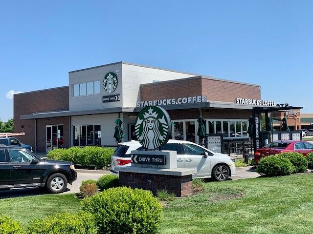 STARBUCKS - CLARKSVILLE - 5-31-2022 2.jpg