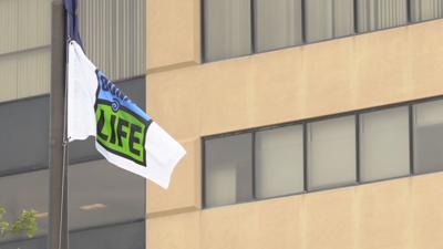DONATE LIFE FLAG RAISING