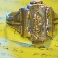 Missing class ring returned to its owner in Missouri after 20 years ...