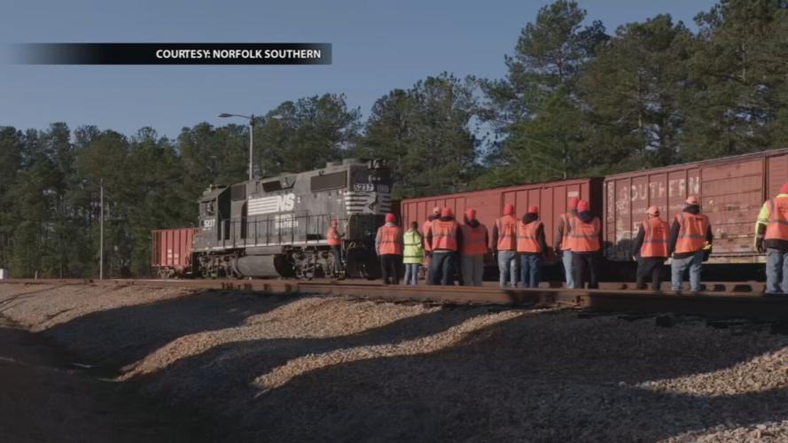 NORFOLK SOUTHERN HIRING.jpeg