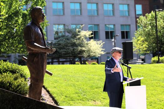 'True to form' | Humana co-founder David Jones memorialized in bronze