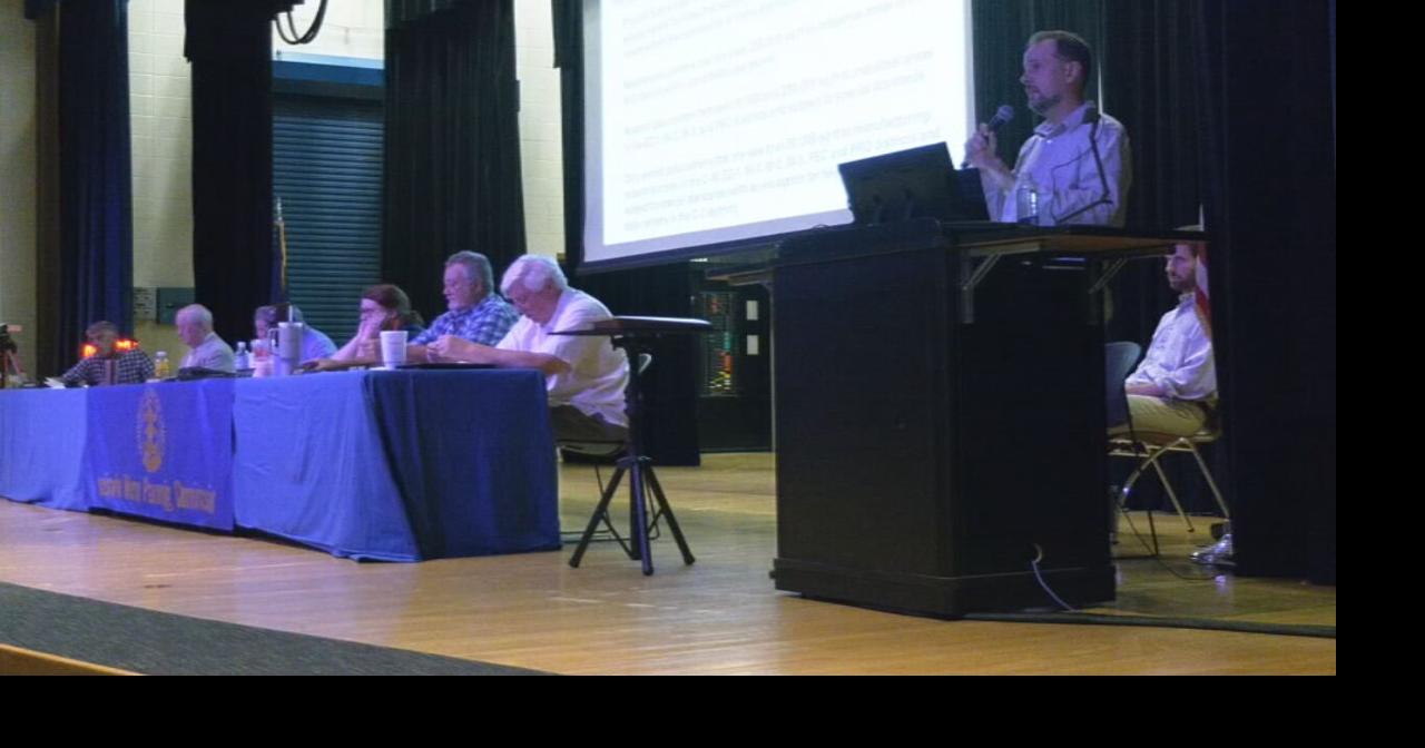 Louisville holds 1st of 4 public hearings on proposed data center regulations