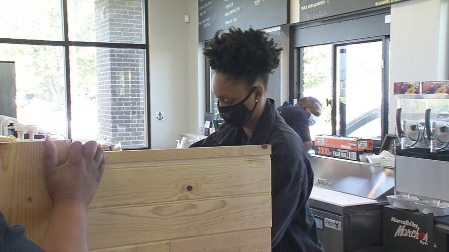 BREW & SIP COFFEE BAR RIBBON CUTTING  (2).jpeg