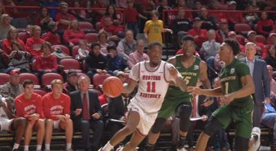 Lewis Hollingsworth Paces Hilltoppers As Wku Hands Charlotte First Cusa Loss Sports Wdrb Com