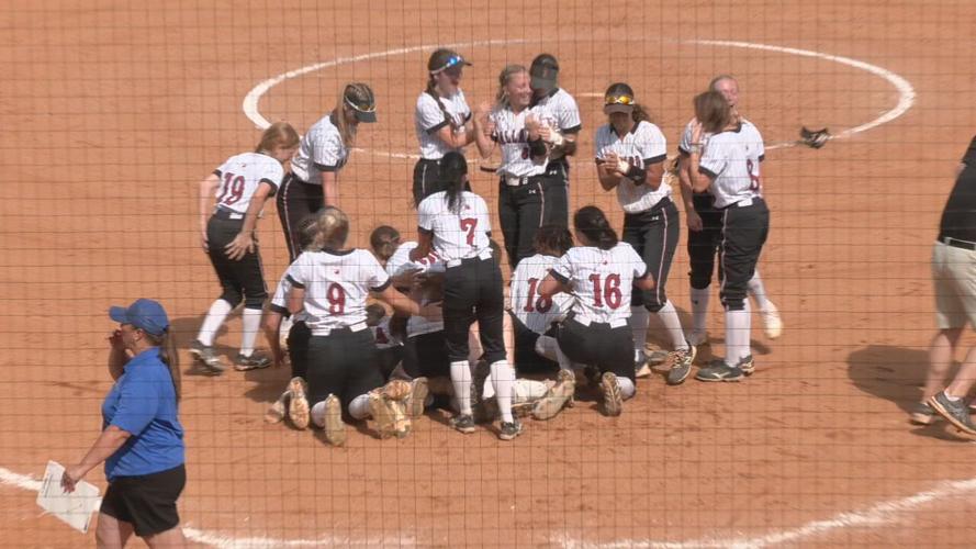 ballard-lex cath softball