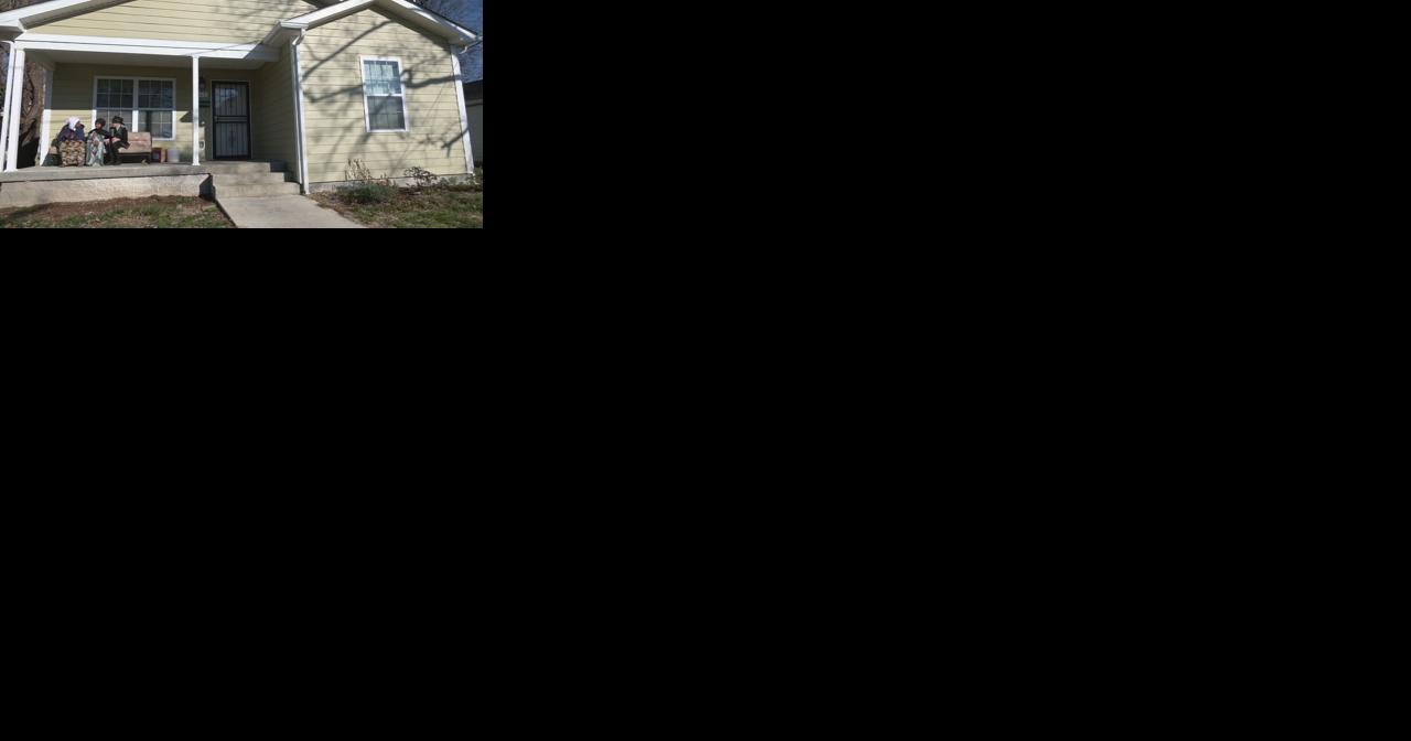 Southern Indiana realtor helping refugee family make their new house a home in south Louisville - Vimarsana News
