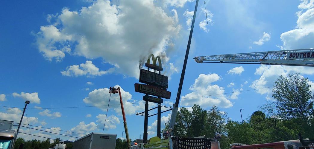 Pilot gas station sign after fire