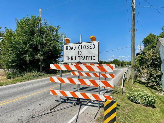 Charlestown Pike road traffic.jpg