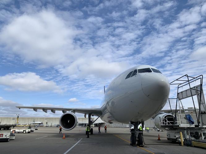 UPS - UNITED PARCEL SERVICE - LOUISVILLE HUB - PLANES- 12-3-19   (2).jpg