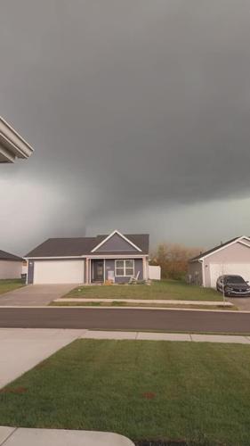Funnel cloud in Utica, Indiana - 4.2.24