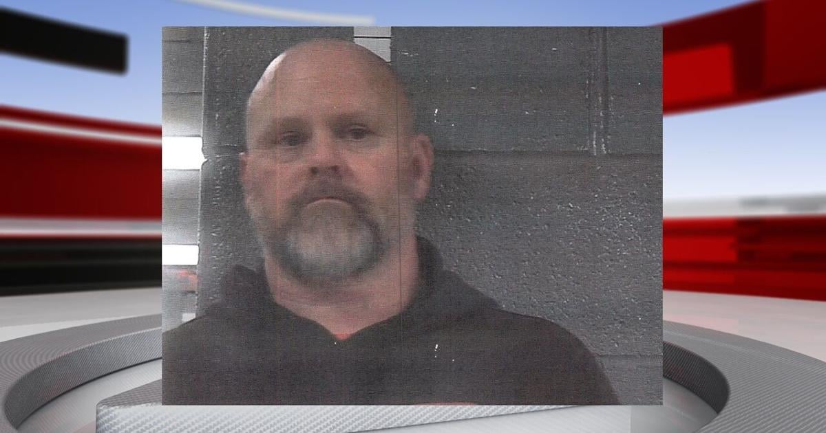 Kentucky football coach arrested, charged with strangulation and