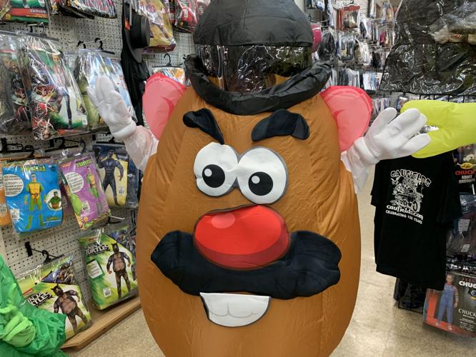 CAUFIELD'S HALLOWEEN COSTUMES - KK - 10-28-2020  (20).JPG