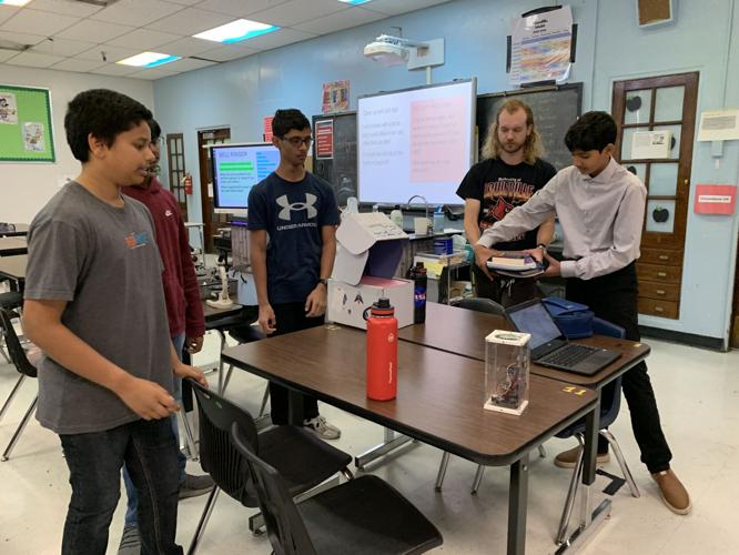 MEYZEEK MIDDLE SCHOOL - NASA PROJECT 11-9-2023 (7).JPG