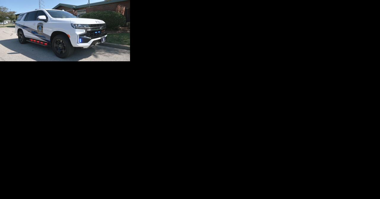 Man arrested after police chase from Clarksville ends with crash in Louisville