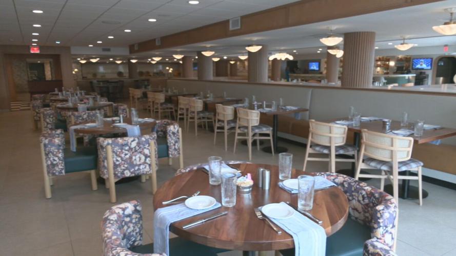 CROWNE PLAZA OPENS AL'S TABLE