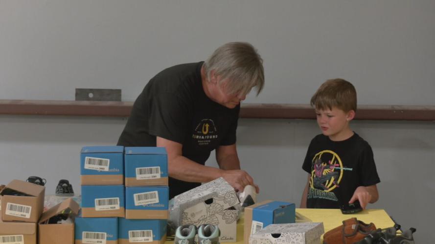 Volunteers collect donations for London, Ky. tornado victims 5-22-25
