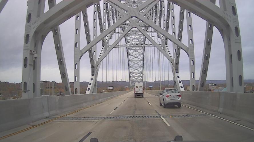 Sherman Minton bridge reopens 3 lanes in both directions - 10.31.24