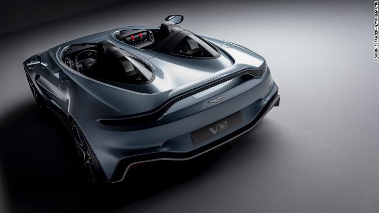 Aston Martin v12 Speedster exlarge 2