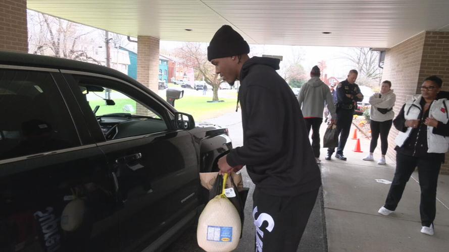 UL MBB TURKEY GIVEAWAY - 11.22.25