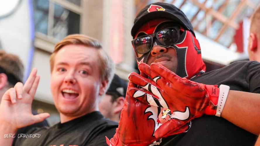 LouisvilleLIve2019-1731.jpg