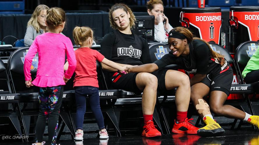 Evans and Walz's daughters
