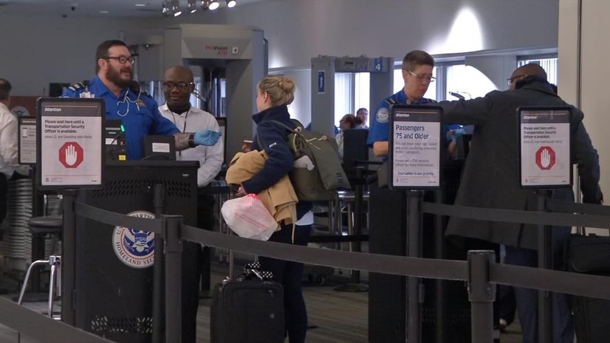 Airport federal employees