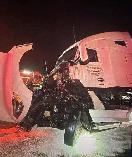 ISP- HENRY COUNTY DEPUTIES INJURED IN CRASH - 12-29-2022 2.jpg