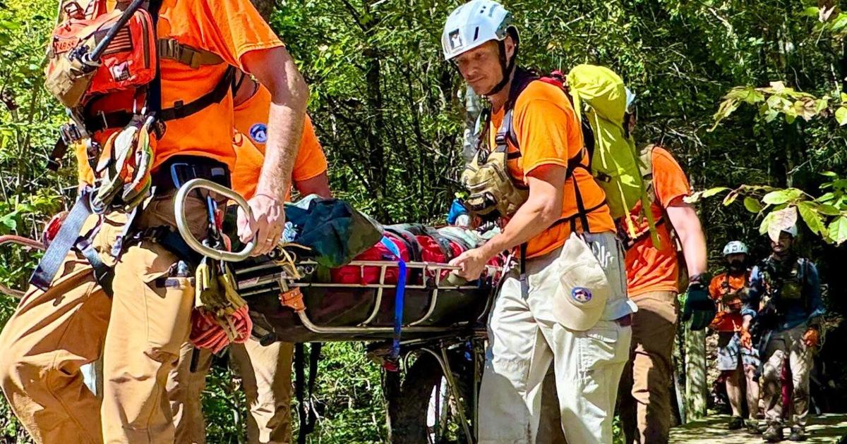 Kentucky man rescued after falling off 40-foot cliff in Red River Gorge