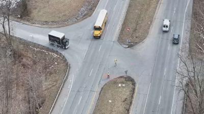 Traffic on Old Vincennes Road near US 150