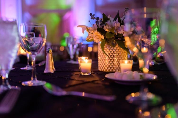 Kentucky venue tasked with rescheduling weddings after governor's new restrictions