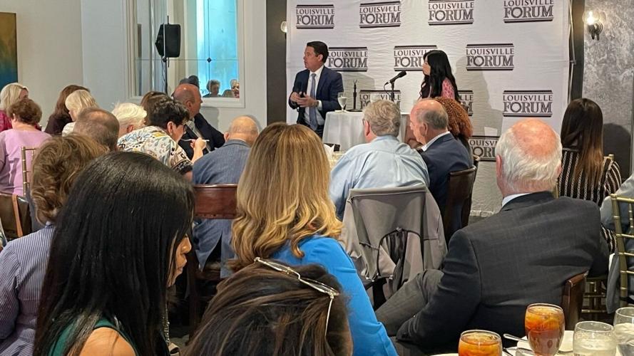 Pollio speaks at forum 2.jpg