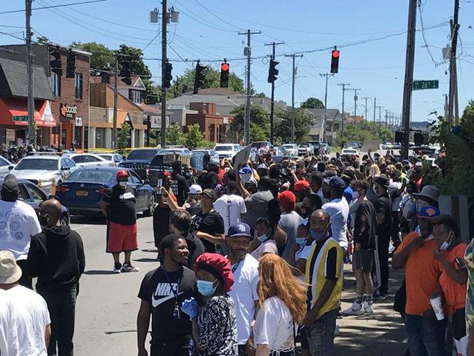 PROTEST AT 26 AND BROADWAY AFTER POLICE SHOOTING - 6-1-2020 6.jpg