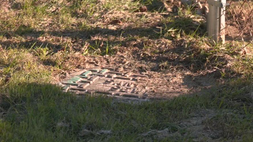 Hunters Hollow sewer issues