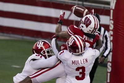Indiana defensive back Tiawan Mullen (3)and defensive back Bryant Fitzgerald (31) break up a pass
