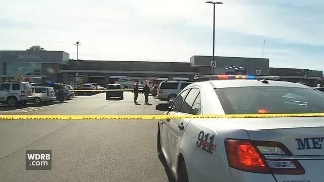 Man arrested after 2 people are shot and killed at Jeffersontown Kroger