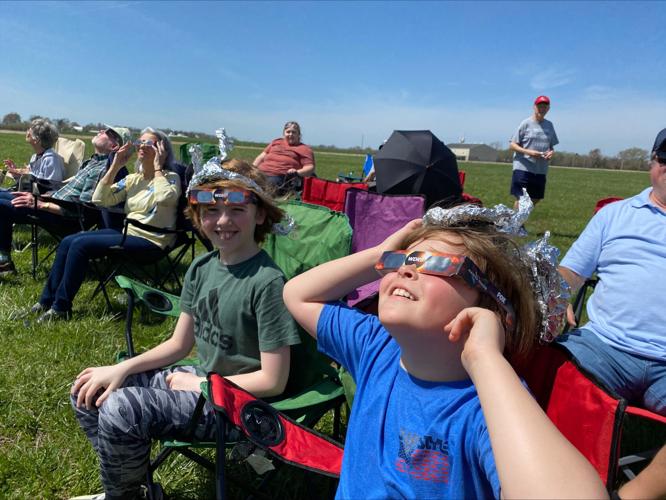 ECLIPSE SEYMOUR PEOPLE - 4-8-2024  (4).jpeg
